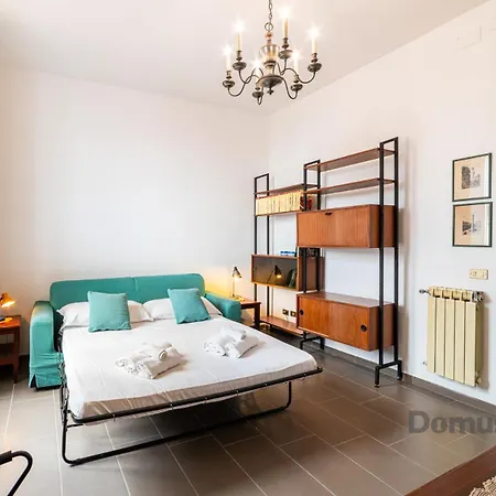 Casa Leonardo Al Gesu By Domusextra Napels