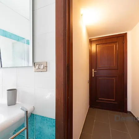 Casa Leonardo Al Gesu By Domusextra *