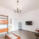 Casa Leonardo Al Gesu By Domusextra * Nápoly